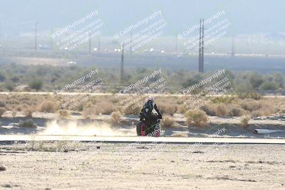 media/Dec-07-2025-CVMA (Sun) [[3e7d2de5dc]]/Race 17-Amateur Formula Middleweight/